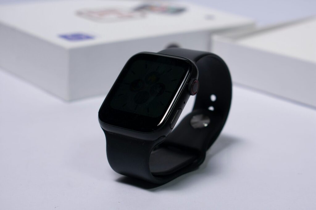 Best Wearable Devices for Health Tracking in 2025 | Top Smartwatches & Fitness Gadgets